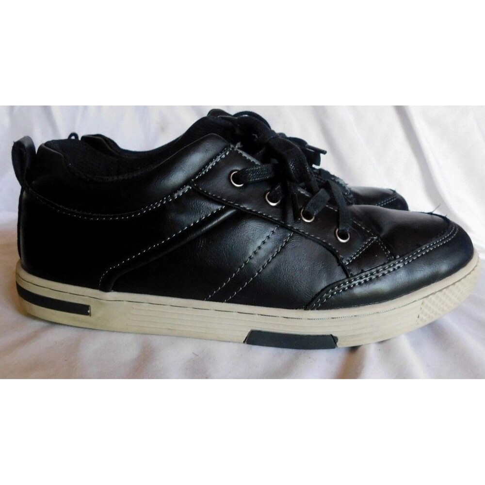 Steve Madden Shoes Jaydenn Youth Black Sneakers Size 7 B